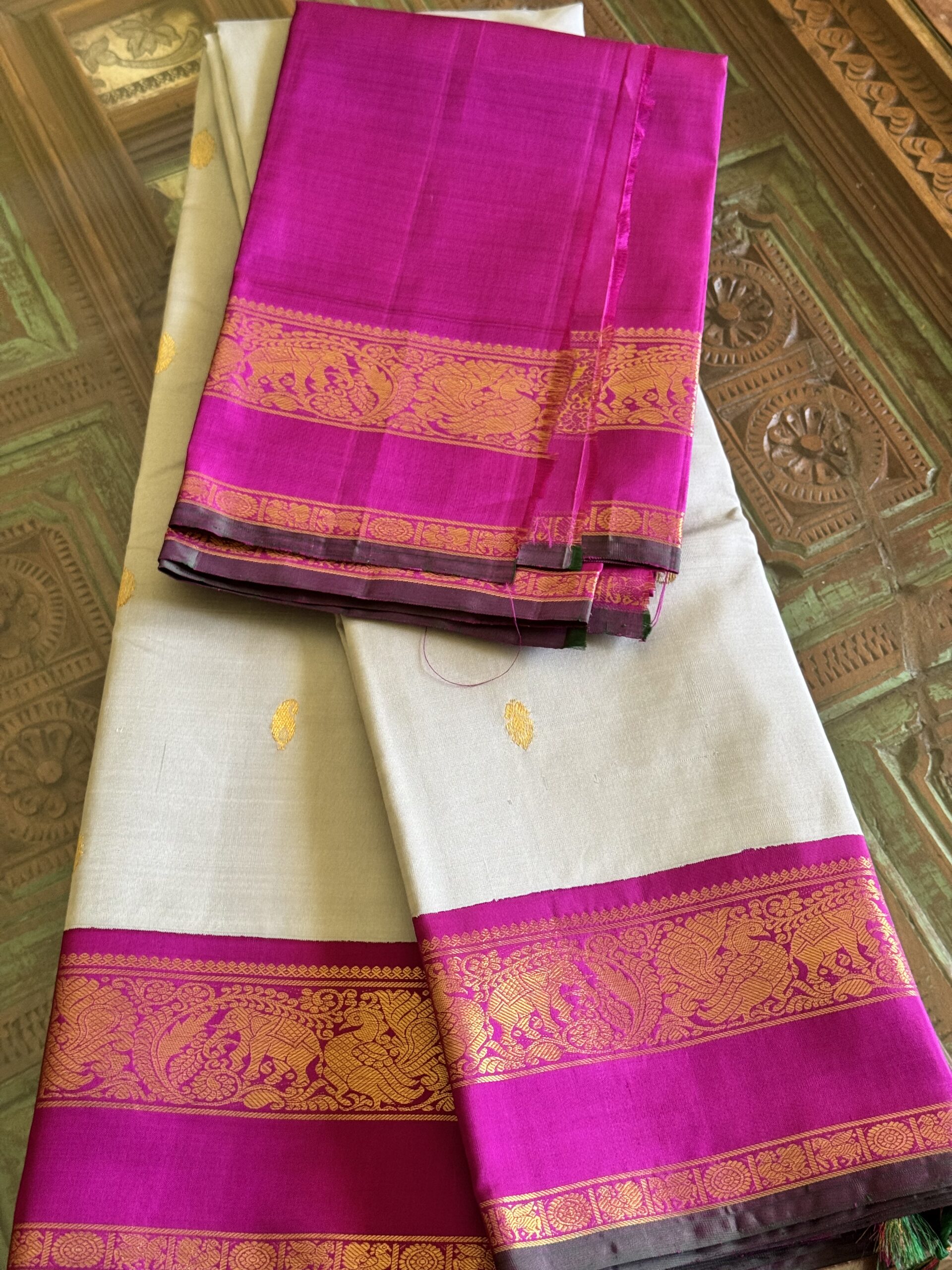 Saree 3 - Image 6