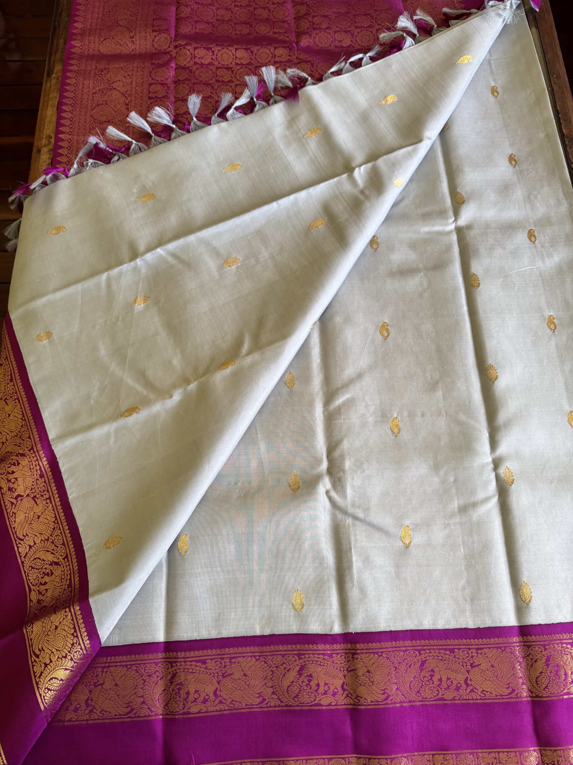Saree 3 - Image 4