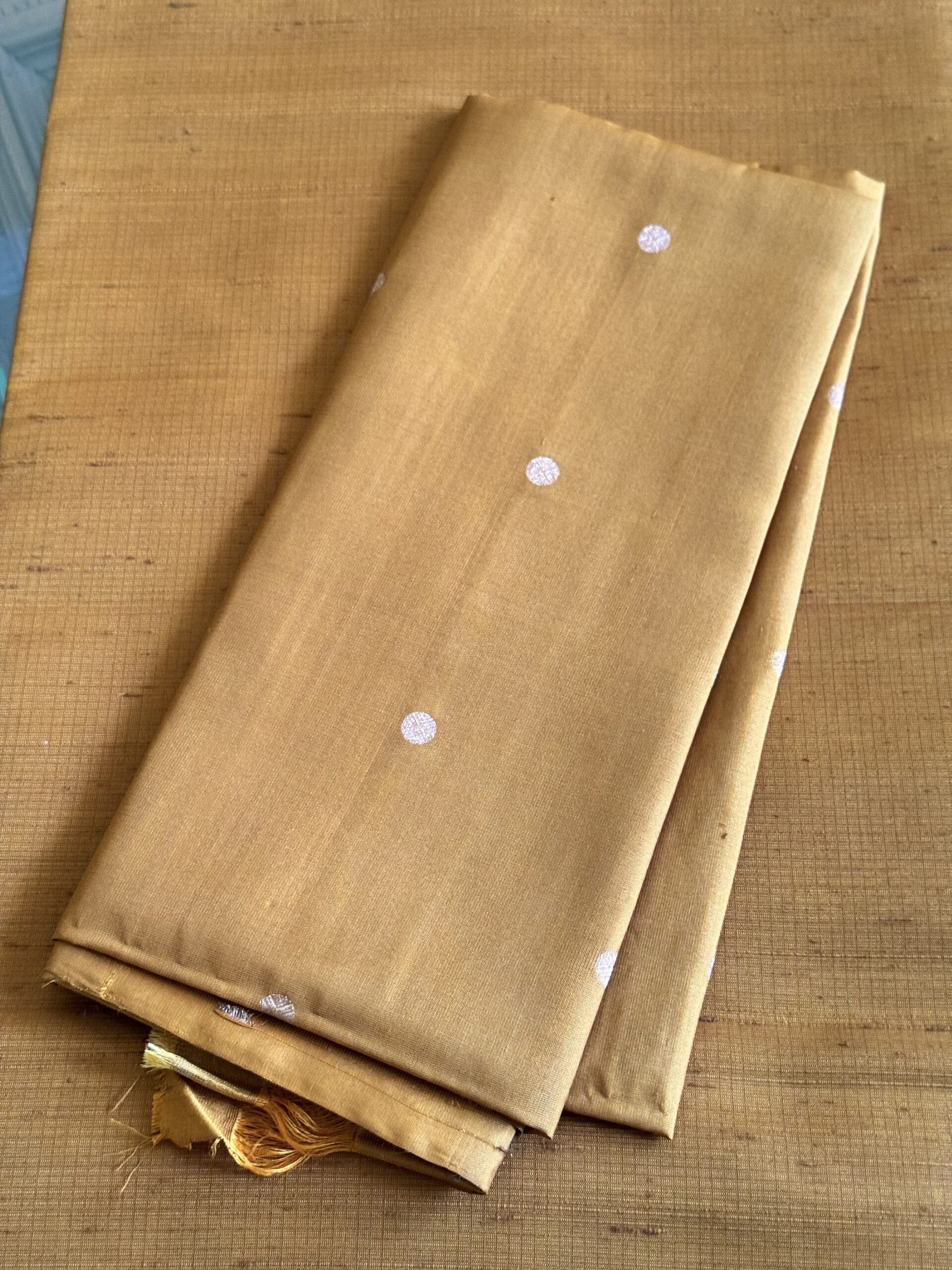 Saree 9 - Image 4